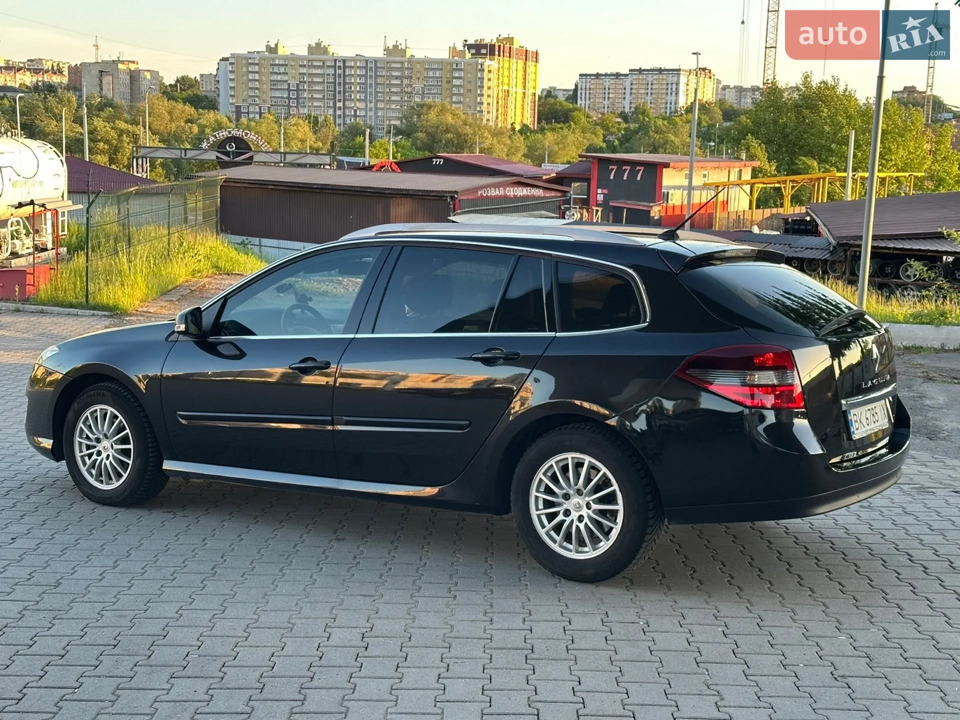 2011 Renault Laguna - мініатюра 6