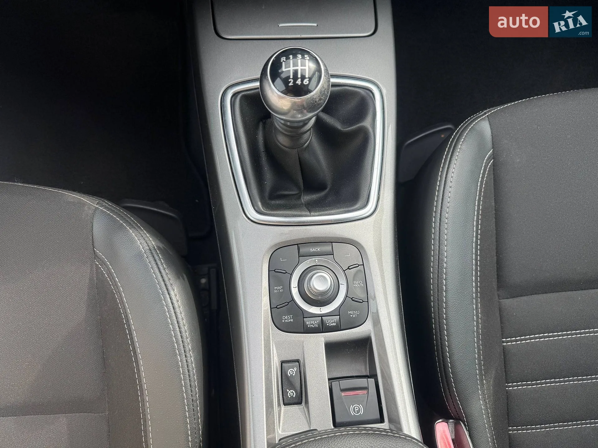 2013 Renault Laguna - мініатюра 22