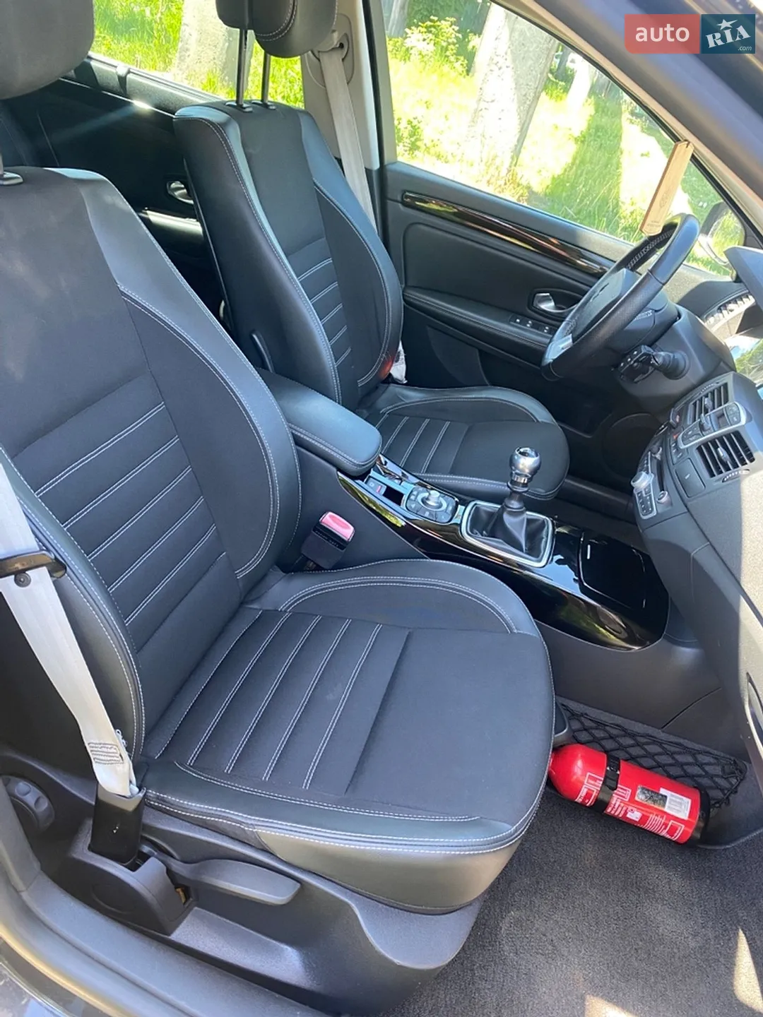 2013 Renault Laguna - мініатюра 18