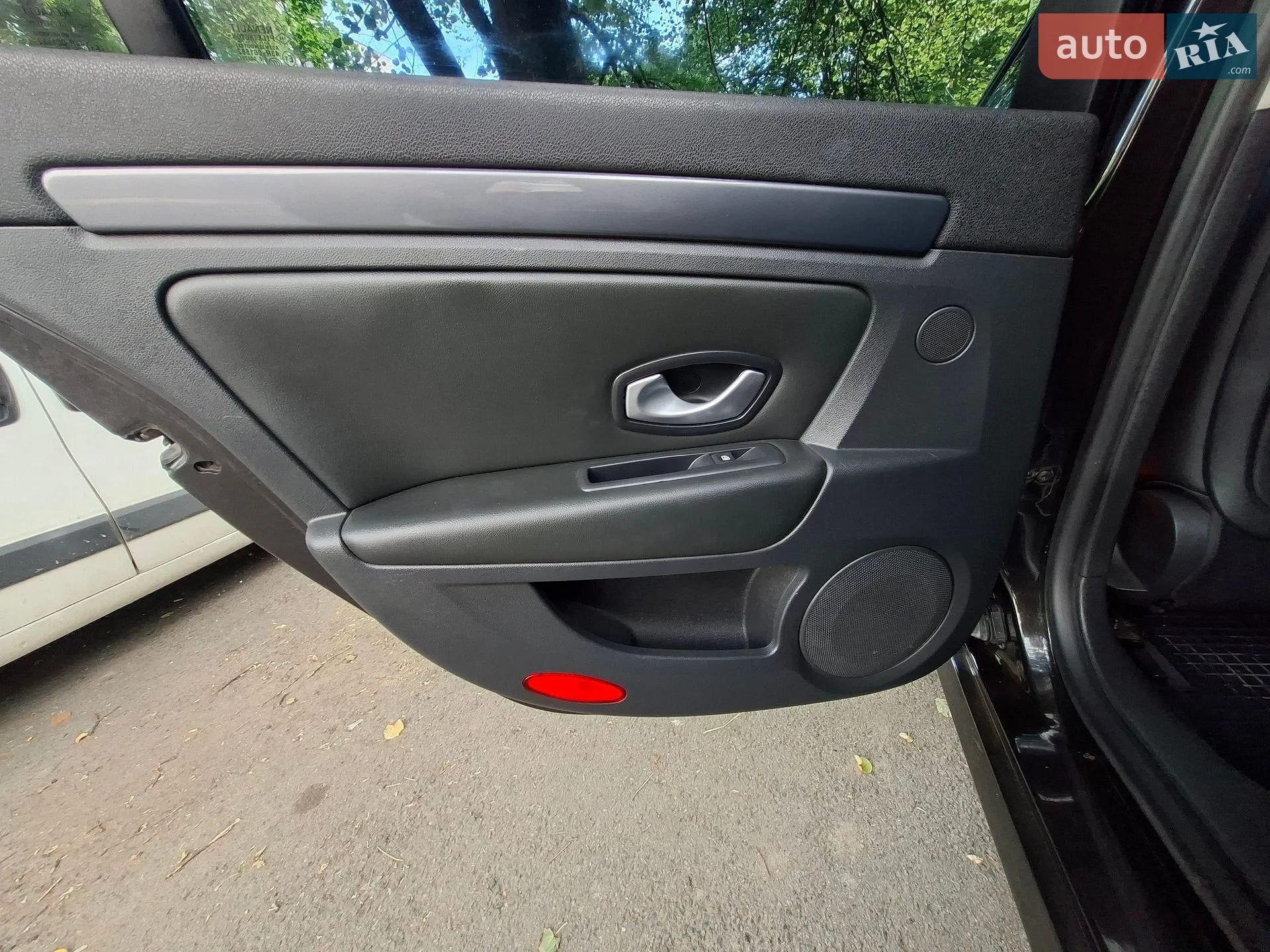 2010 Renault Laguna - мініатюра 13