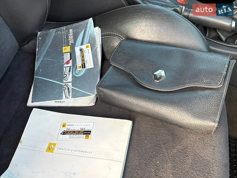 Універсал Renault Laguna 2003 в Чернівцях документ 2 фото Універсал Renault Laguna 2003 в Чернівцях документ