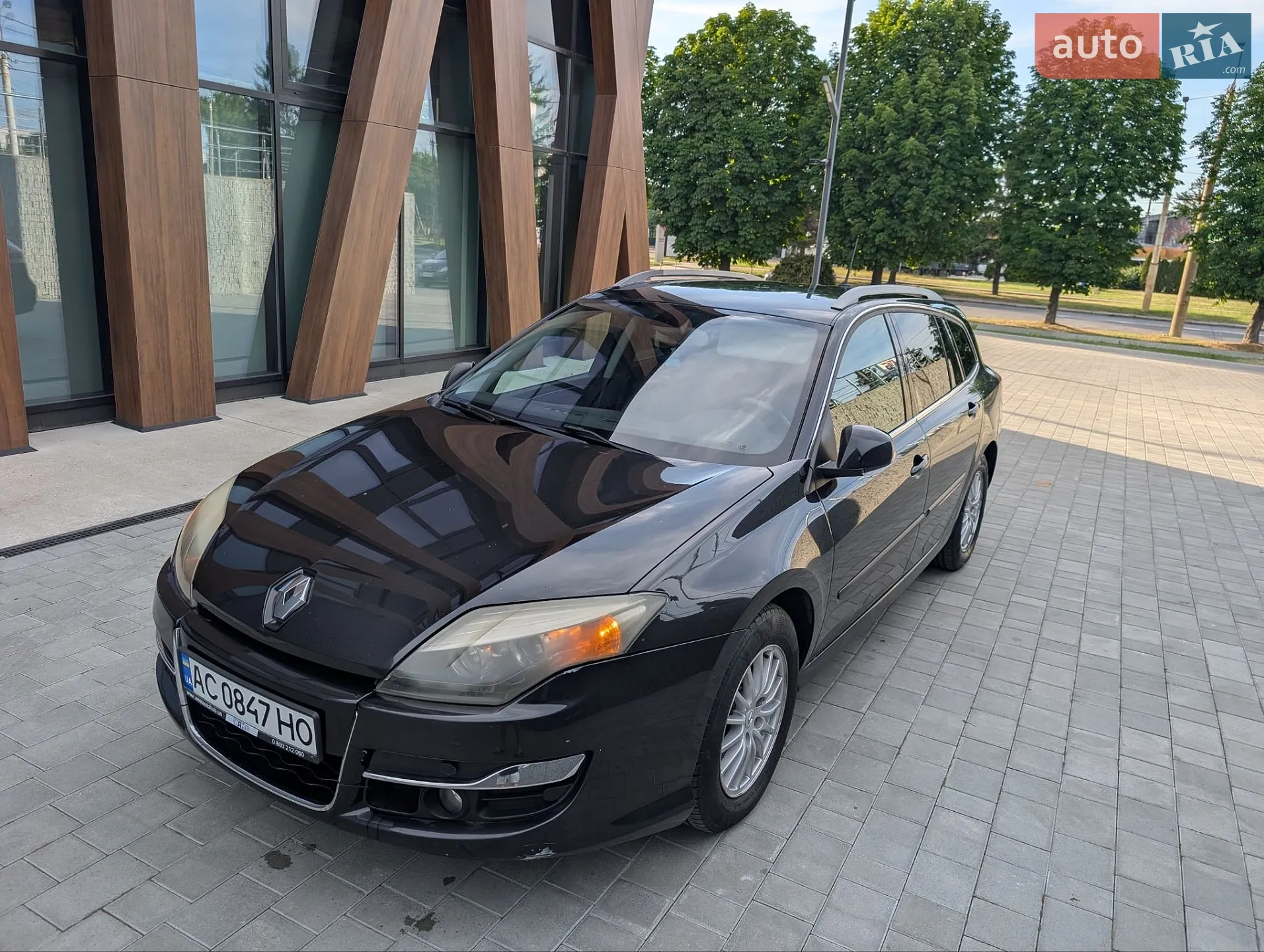 2011 Renault Laguna - фото 1