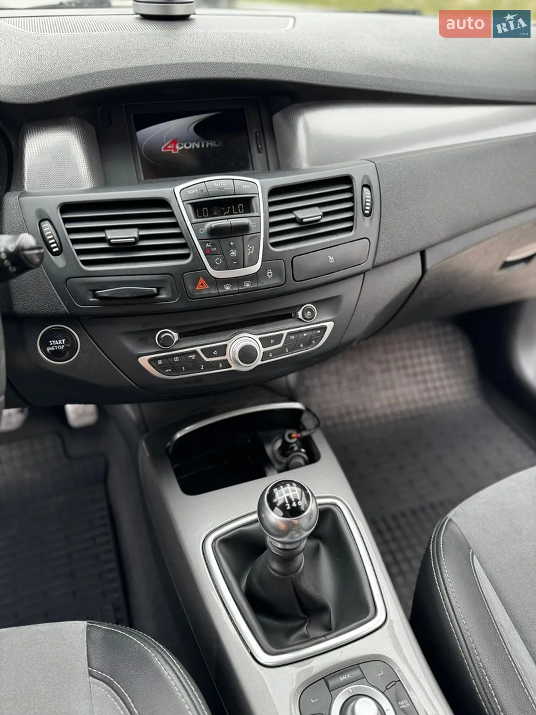 2011 Renault Laguna - мініатюра 18