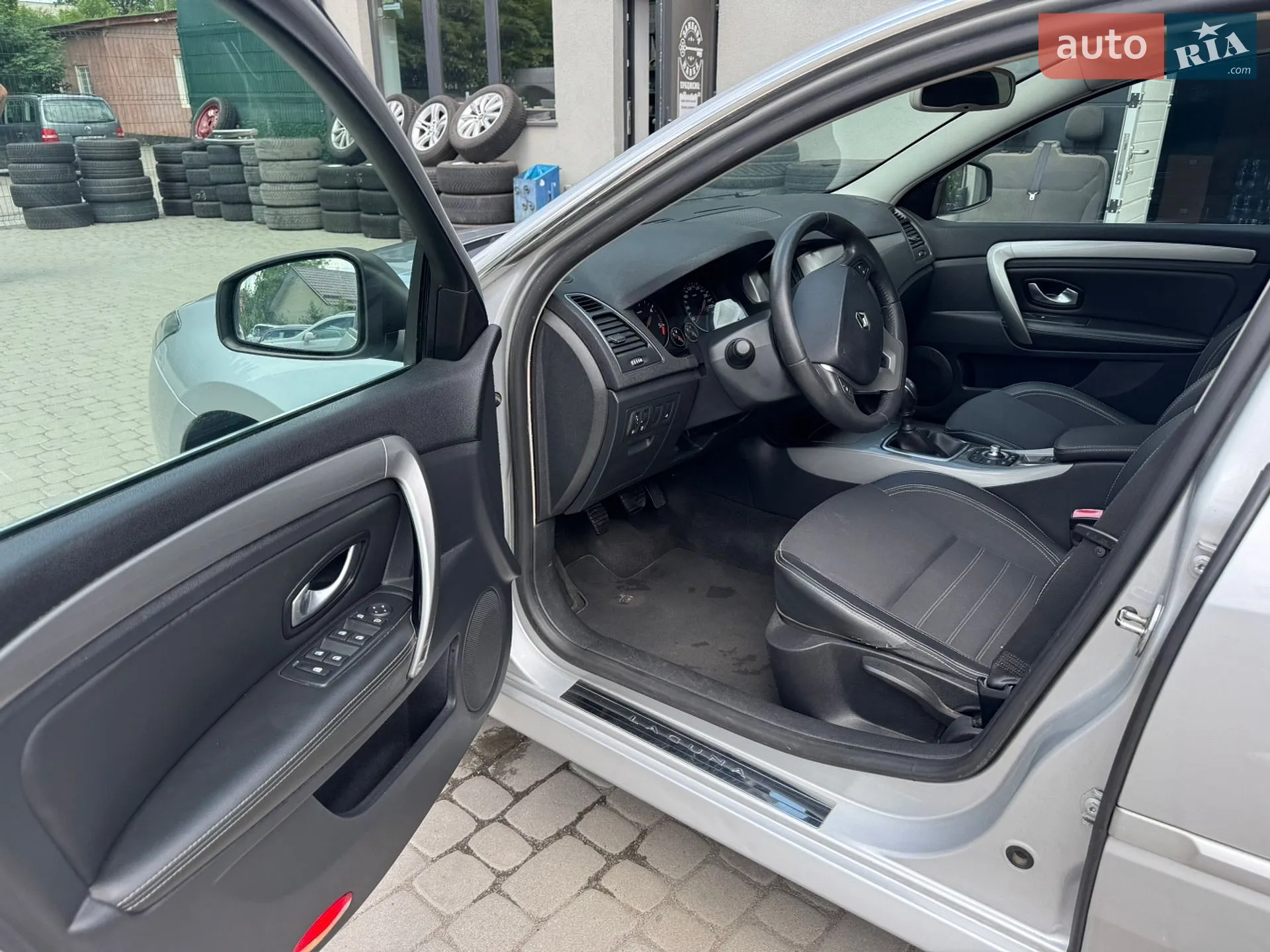 2011 Renault Laguna - мініатюра 15