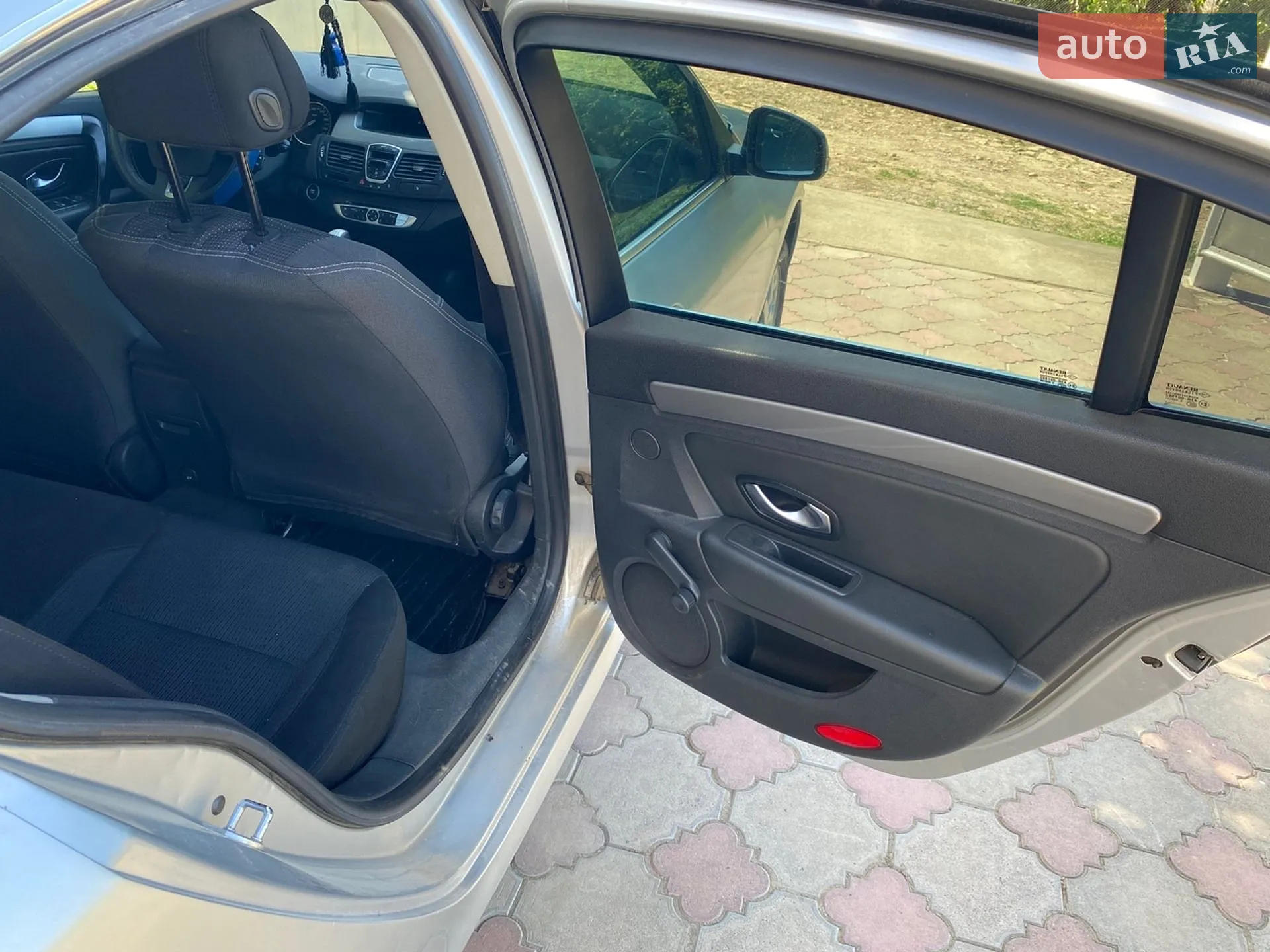 2011 Renault Laguna - мініатюра 15
