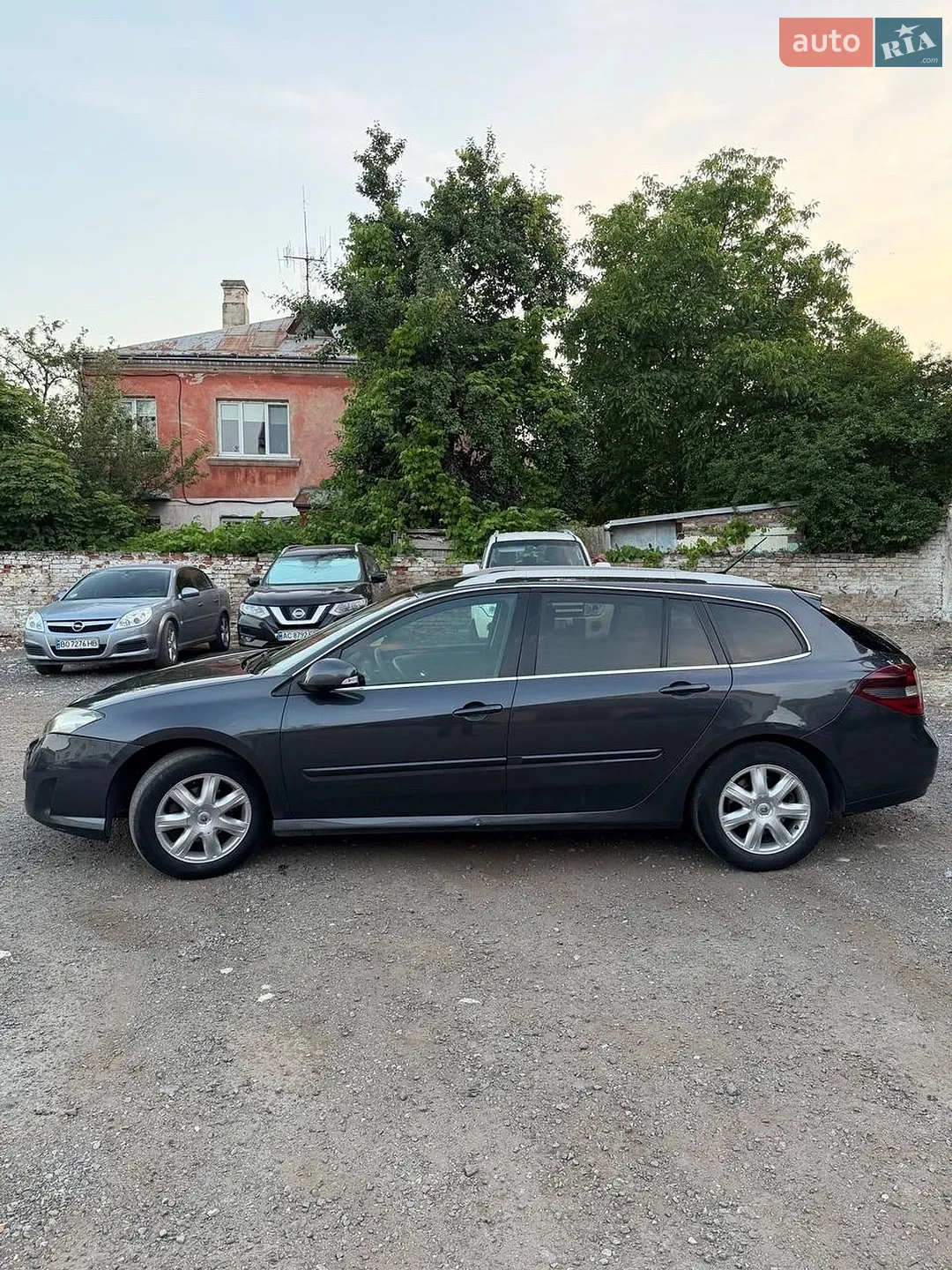 2010 Renault Laguna - мініатюра 2