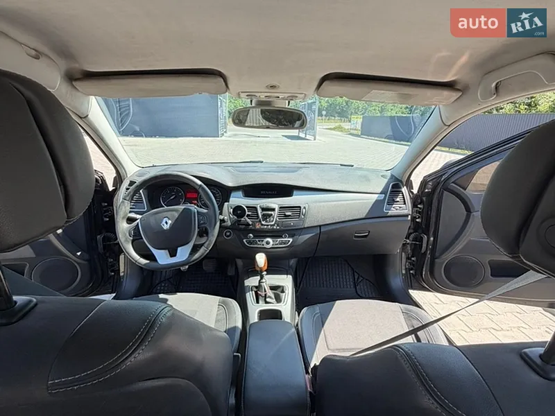 Renault Laguna 2011 VIN VF1BT1R0644933102 фото оголошення 19 з 49