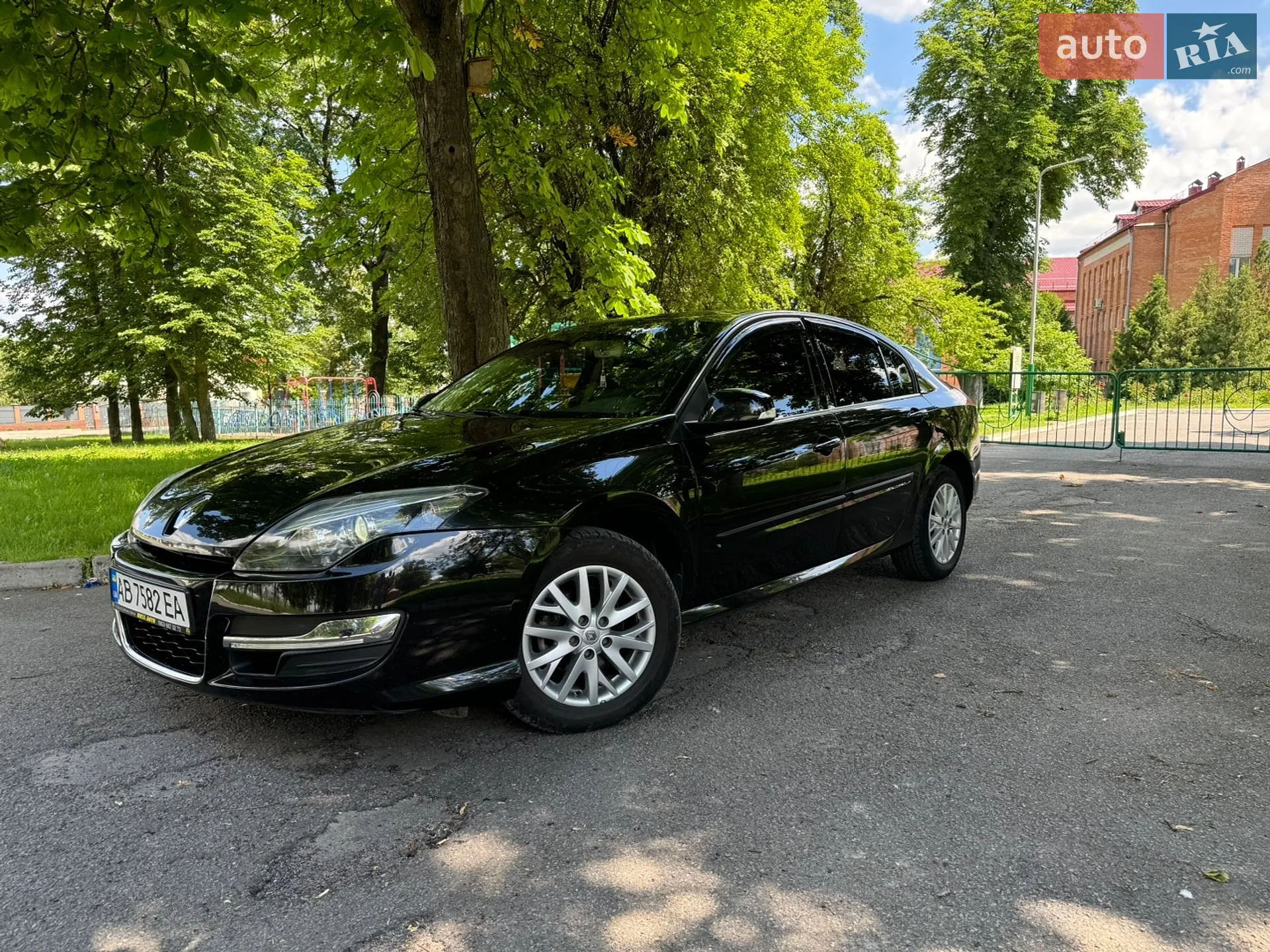 2015 Renault Laguna - мініатюра 7
