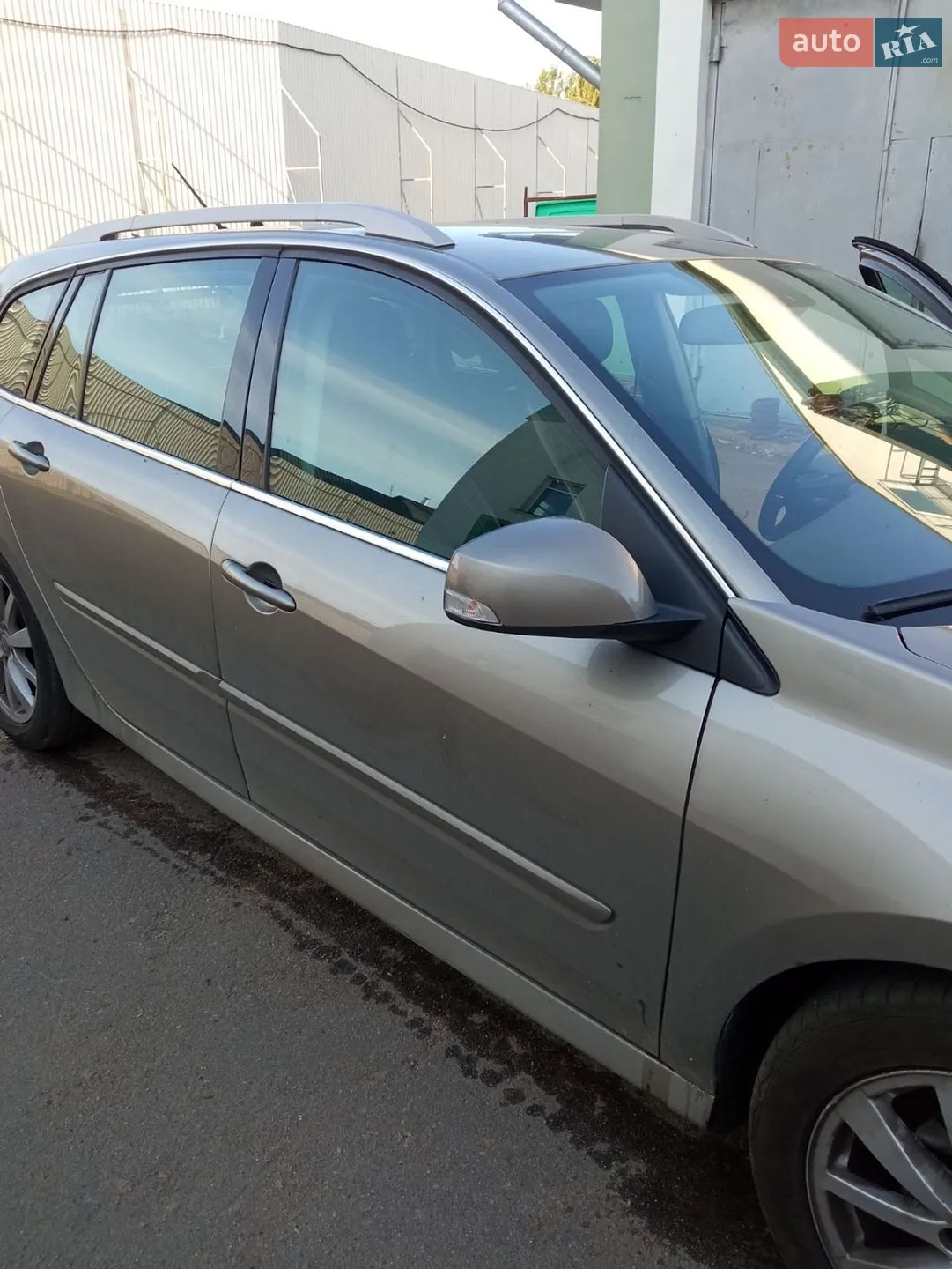 2012 Renault Laguna - мініатюра 3