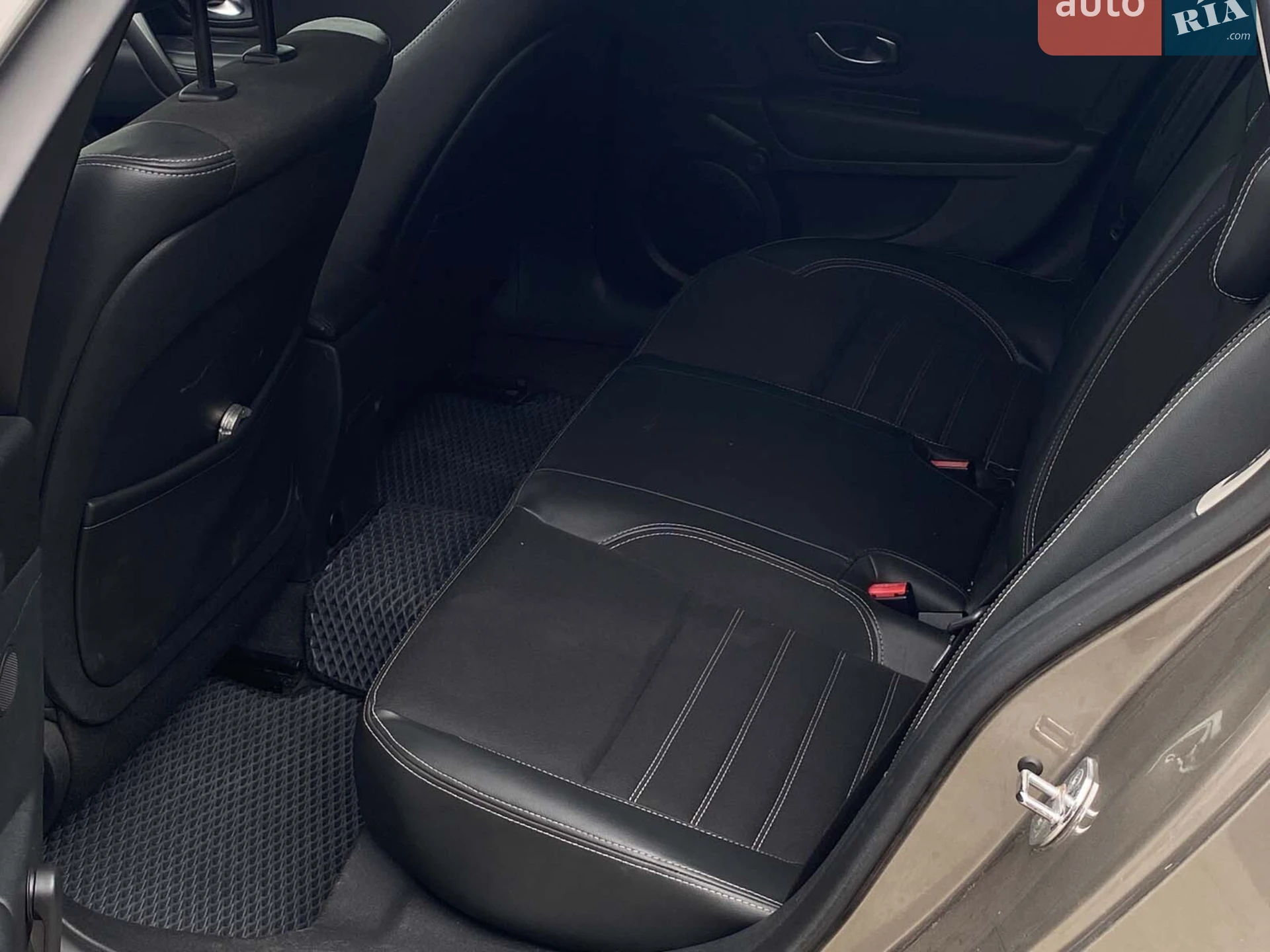 2012 Renault Laguna - мініатюра 23