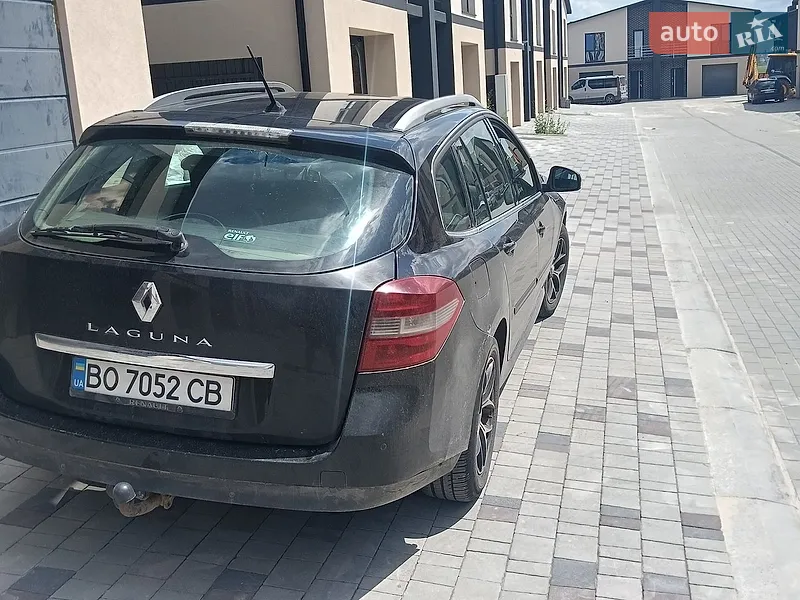 Renault Laguna 2011