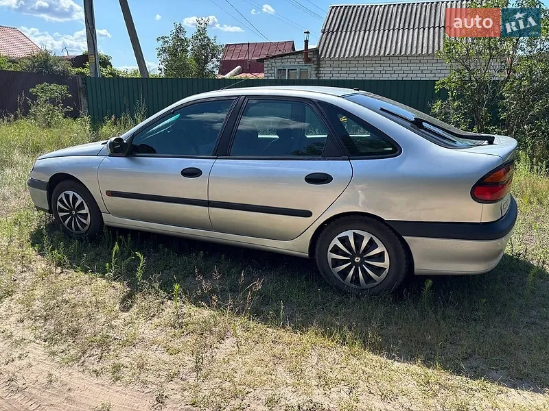 Renault Laguna