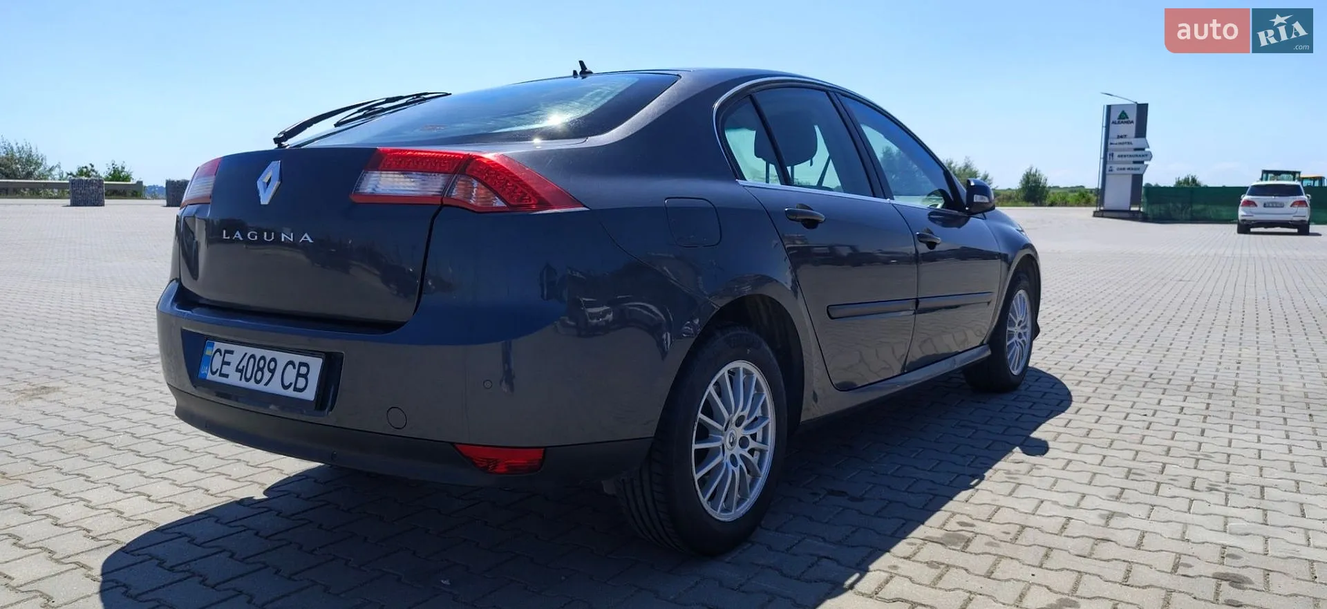 2011 Renault Laguna - мініатюра 16