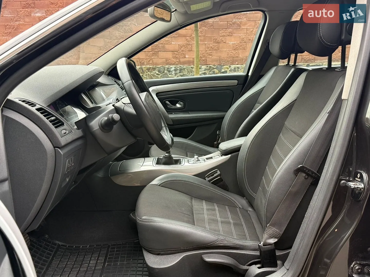 2012 Renault Laguna - мініатюра 15