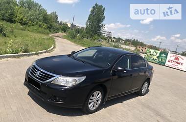 Седан Renault Latitude 2011 в Ровно