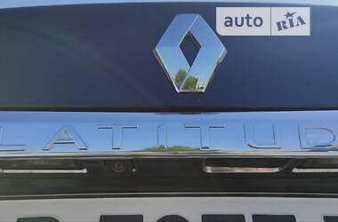 Седан Renault Latitude 2012 в Виннице