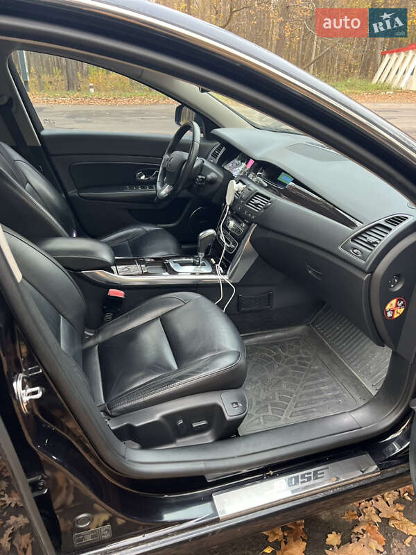 Седан Renault Latitude 2012 в Луцке