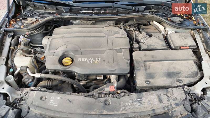 Седан Renault Latitude 2011 в Виннице