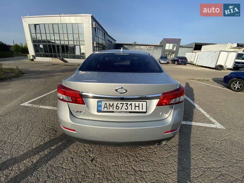 Седан Renault Latitude 2015 в Житомире