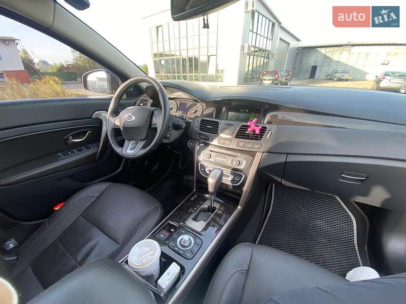 Седан Renault Latitude 2015 в Житомире
