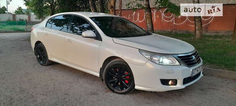 Седан Renault Latitude 2012 в Богородчанах