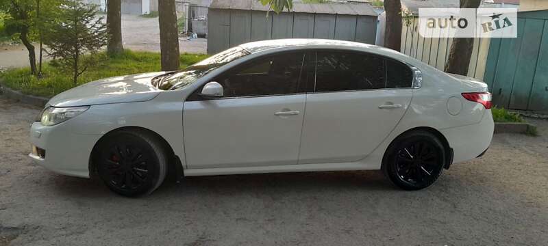 Седан Renault Latitude 2012 в Богородчанах