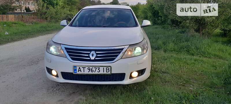 Седан Renault Latitude 2012 в Богородчанах