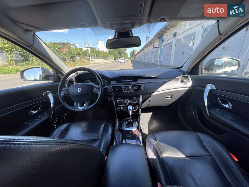 Седан Renault Latitude 2013 в Києві