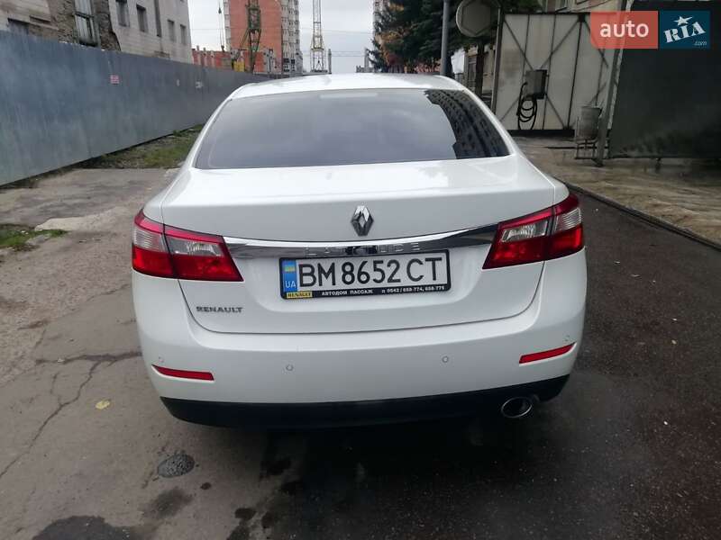Седан Renault Latitude 2011 в Сумах фото 3 Седан Renault Latitude 2011 в Сумах