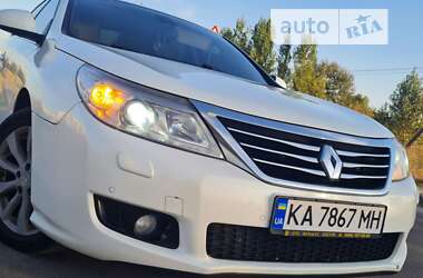 Седан Renault Latitude 2011 в Києві