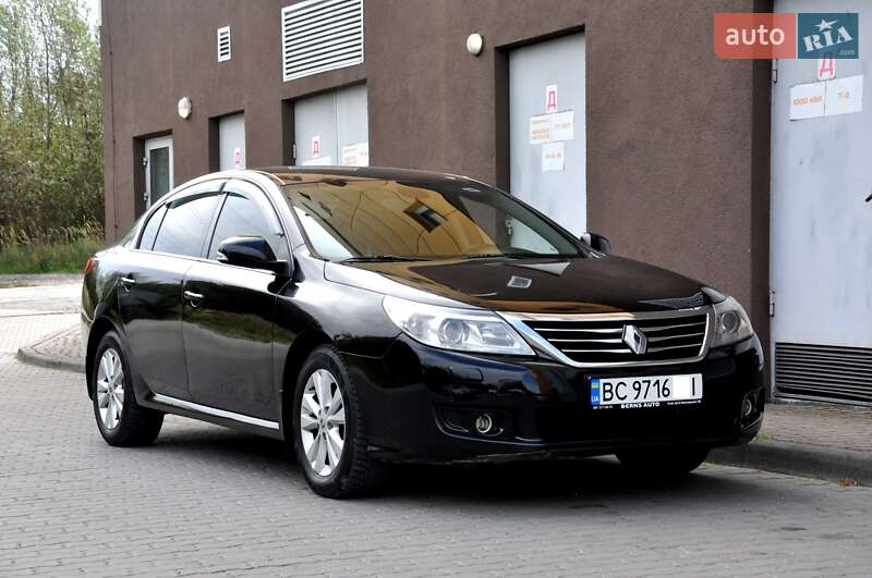 Renault Latitude 2010