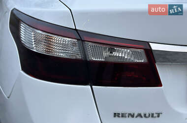 Седан Renault Latitude 2013 в Днепре