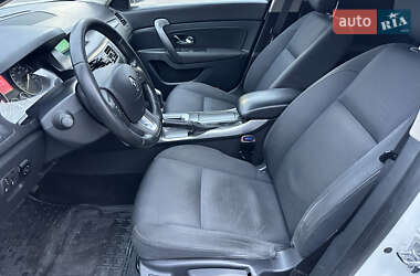 Седан Renault Latitude 2013 в Днепре