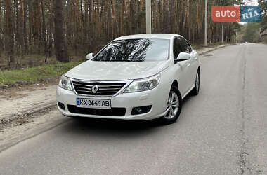 Седан Renault Latitude 2011 в Харькове