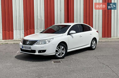 Седан Renault Latitude 2011 в Харькове