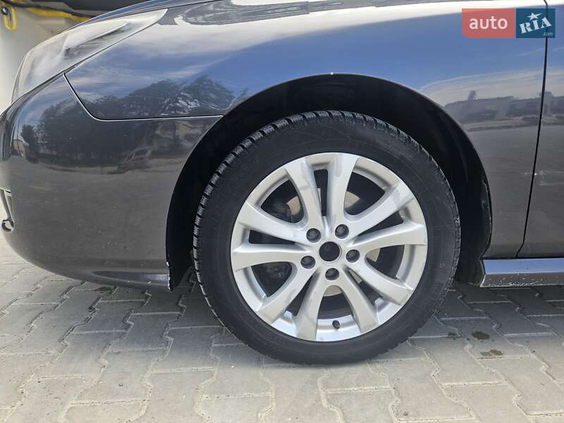 Седан Renault Latitude 2011 в Хмельницком