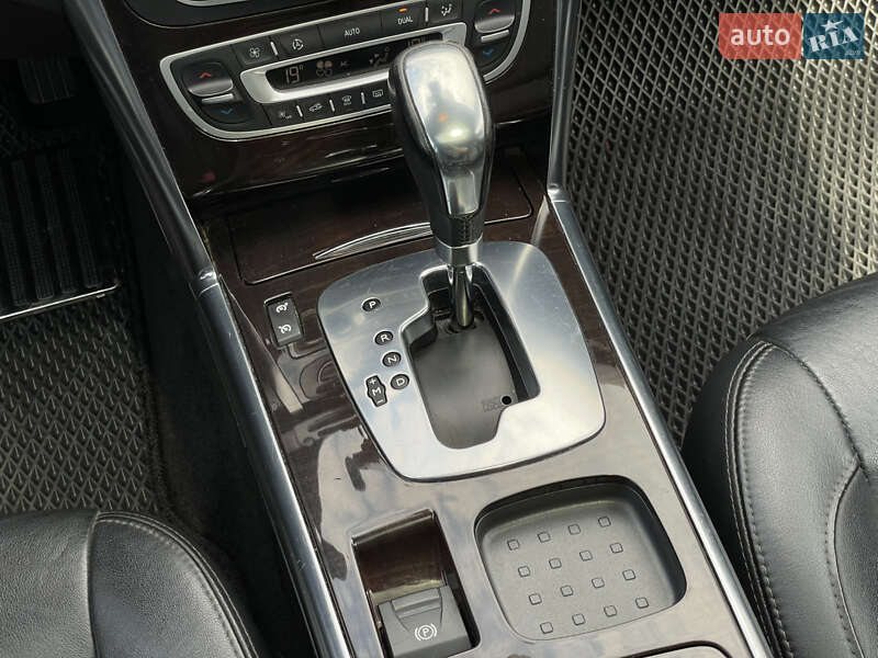 Седан Renault Latitude 2011 в Одессе
