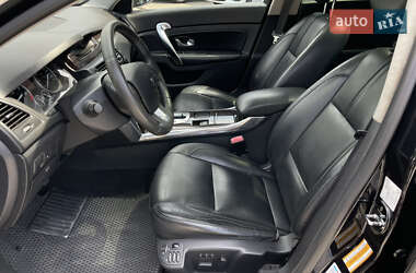 Седан Renault Latitude 2011 в 