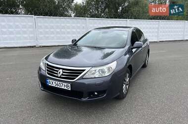 Седан Renault Latitude 2011 в Киеве