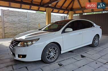 Седан Renault Latitude 2012 в Житомире