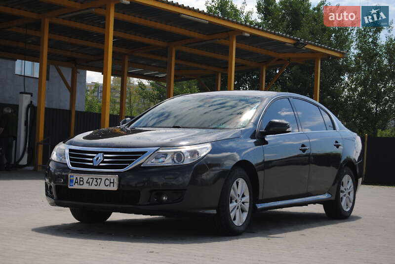 Седан Renault Latitude 2012 в Хмельницком