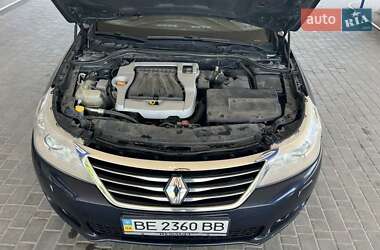 Седан Renault Latitude 2011 в 