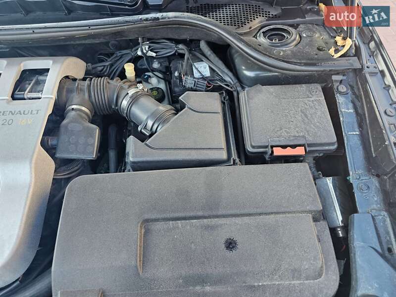 Седан Renault Latitude 2011 в Черкассах