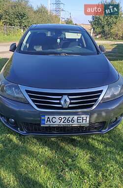 Седан Renault Latitude 2011 в 