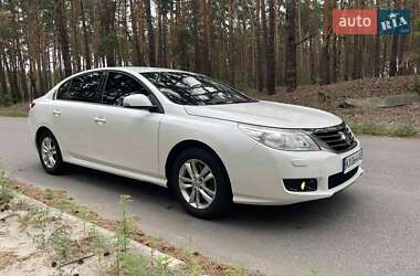 Седан Renault Latitude 2011 в Харькове
