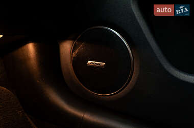 Седан Renault Latitude 2012 в 