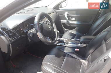 Седан Renault Latitude 2010 в Измаиле