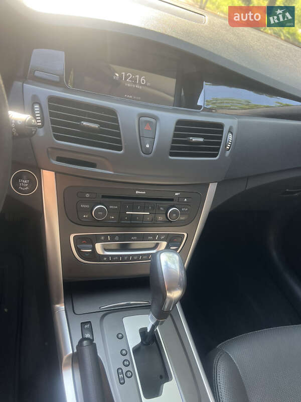 Седан Renault Latitude 2018 в Житомире