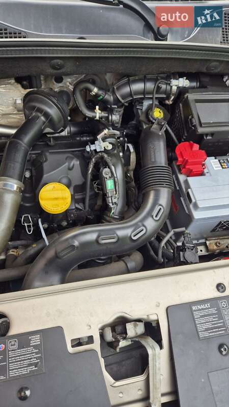 Минивэн Renault Lodgy 2015 в Ужгороде фото 19 Минивэн Renault Lodgy 2015 в Ужгороде