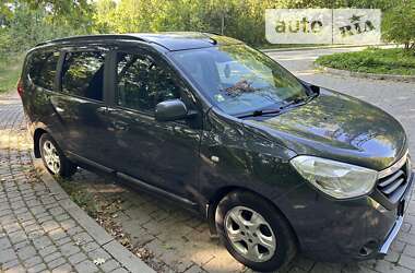 Минивэн Renault Lodgy 2014 в Львове